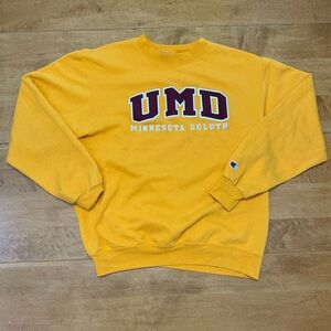 University of Minnesota Duluth Stitched Crewneck Size Medium